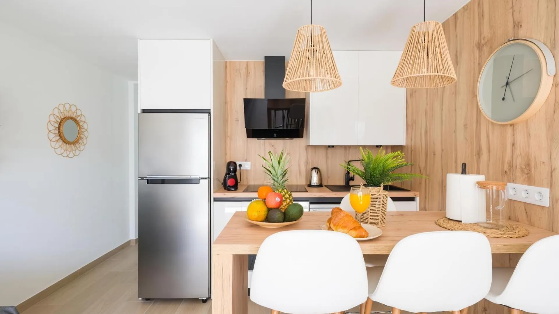 Elefantes, Playa Del Ingles At 3 Mins Distance Apartment San Bartolome de Tirajana