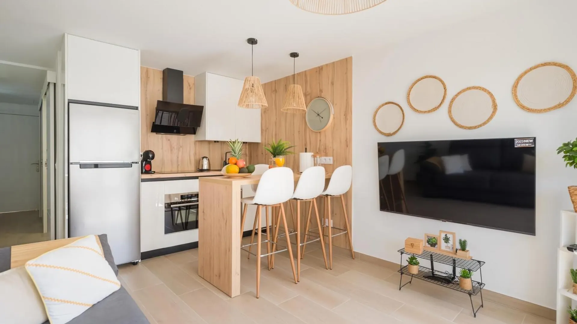 Elefantes, Playa Del Ingles At 3 Mins Distance Apartment San Bartolome de Tirajana